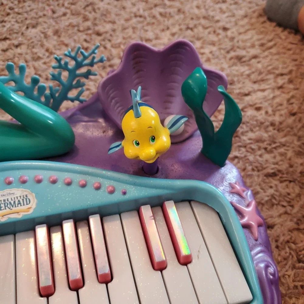 VTG Disney Little Mermaid Keyboard Toy Quest Play Along READ